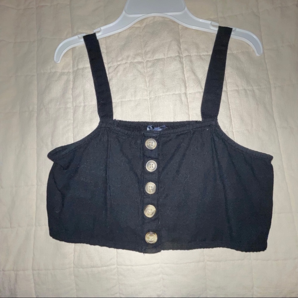 MOVING SALE! American Eagle Button Crop Top